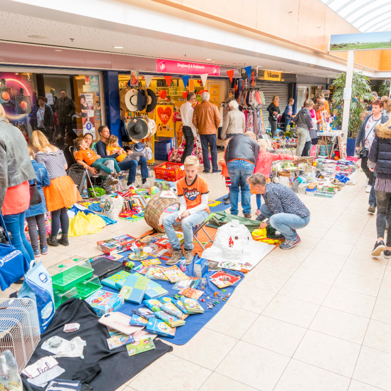 Kinderkleedjesmarkt Koningsdag 2018 Makado